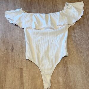 Lovers + Friends white Off-Shoulder Bodysuit